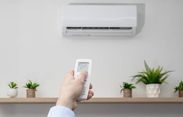 Energy efficient ductless mini split system in Cedarburg home
